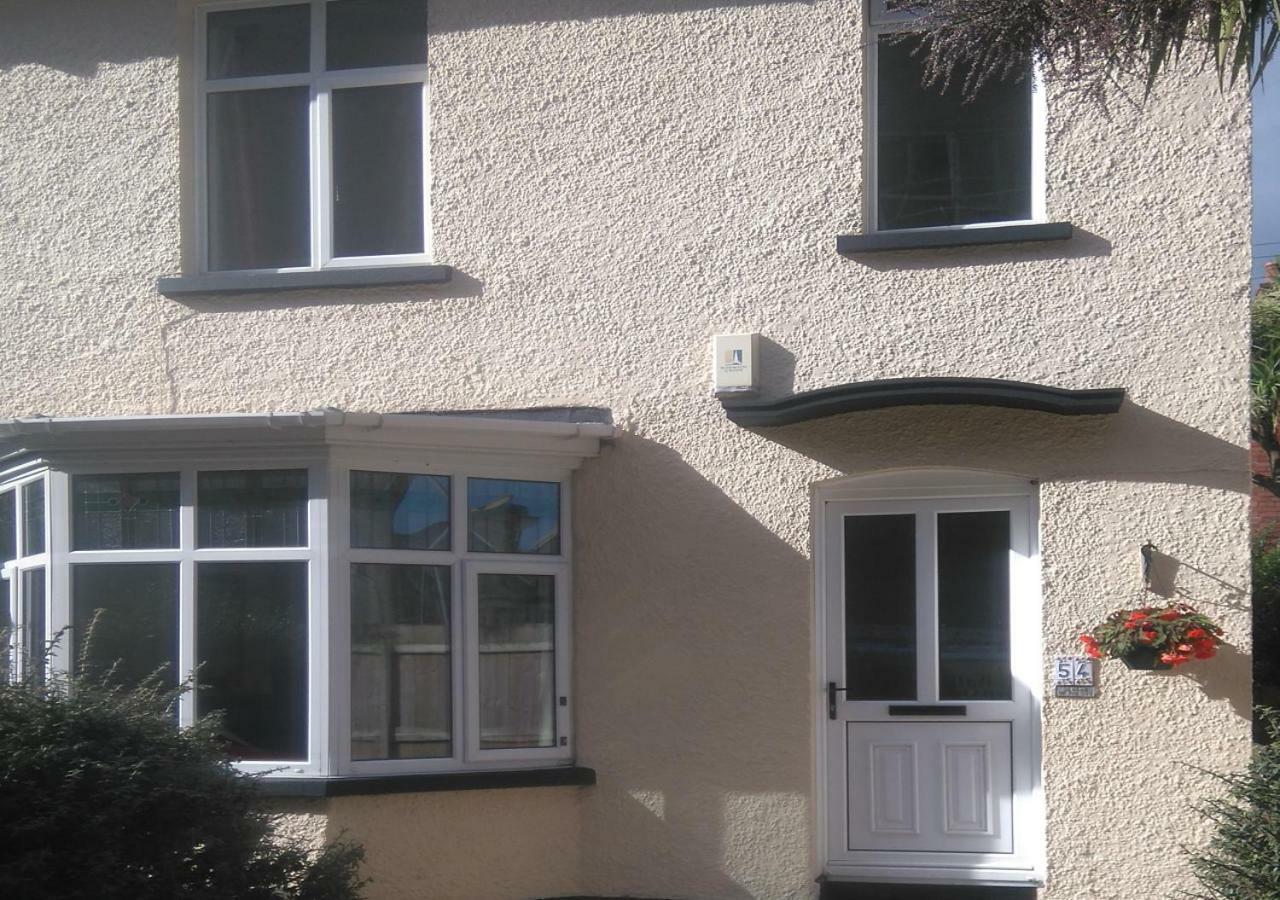 Simon's Cosy House *